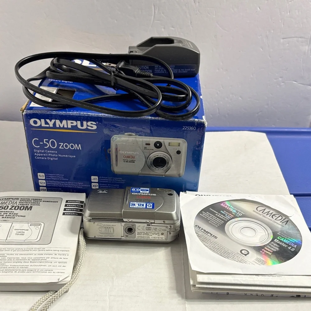 Olympus Camedia C-50 Zoom 5MP Digital Camera Bundle Not Tested No Battery